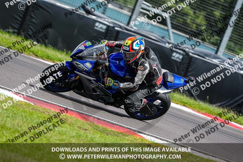 donington no limits trackday;donington park photographs;donington trackday photographs;estoril;event digital images;motorbikes;no limits;no limits trackdays;peter wileman photography;portugal;trackday;trackday digital images;trackday photos